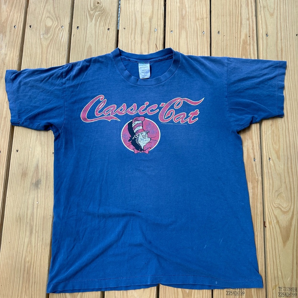 1997 Cat in the Hat “classic cat” Tshirt